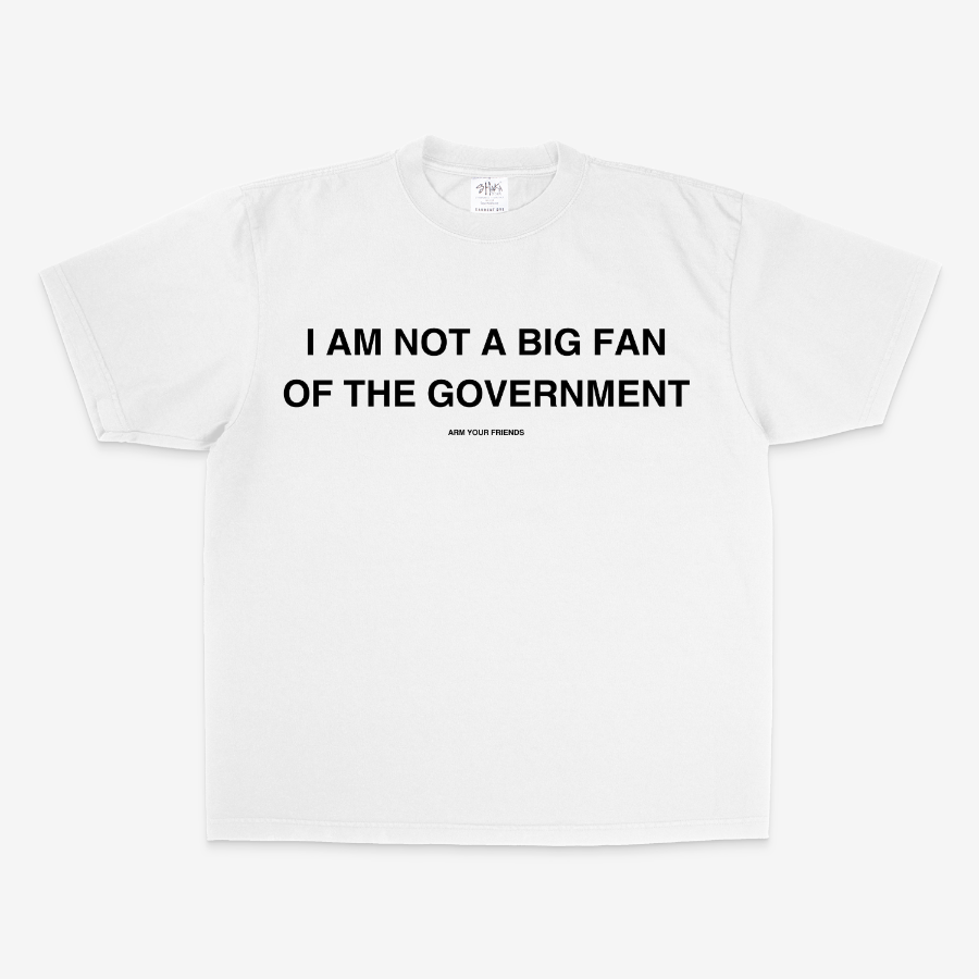 I AM NOT A BIG FAN OVERSIZE TEE (MONOCHROME)